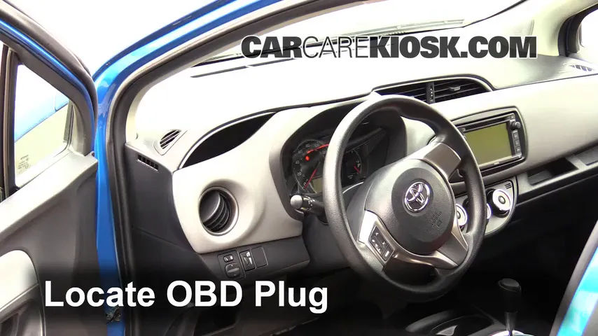 2015 Toyota Yaris LE 1.5L 4 Cyl. Hatchback (4 Door) Compruebe la luz del motor Diagnosticar